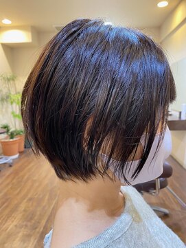 ヘアードクターフェリス(hairDr. feli'z) グラデーションボブ