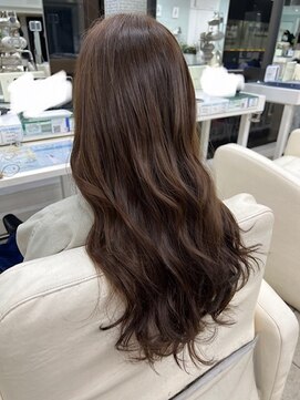 クレアトゥールウチノ(CREATEUR Uchino) 韓国風巻き髪ー髪質改善ー