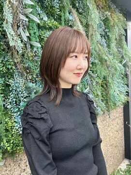 ノーブルヘアー(NOBLE HAIR) ミディアムレイヤー