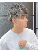 王道モテマッシュハイライト縦落ちツイストスパイラルパーマ