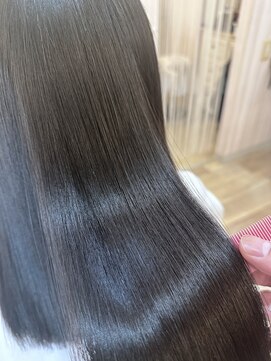 シースアクシア(X axia) 髪質改善　縮毛矯正