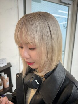 バンクスヘアー(BANK'S HAIR) 髪質改善　ホワイトグレージュ×レイヤーボブ