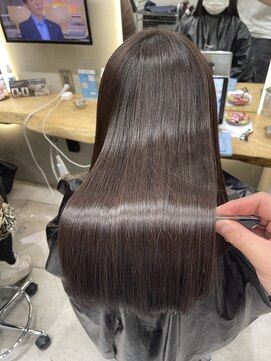 フェリア 松山(Feria) 【Feria松山】白石の美髪矯正☆