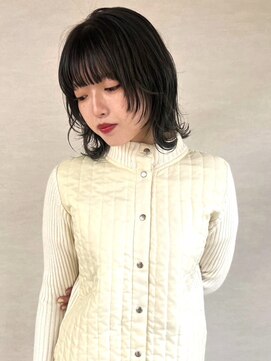 トナリ(tonari) グリーン 暗髪 アッシュブラック ボブ ウルフ【鹿児島中央駅】