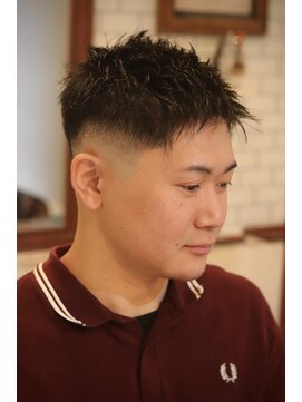 サードプレイス(Third Place) アップバングスタイル