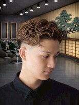 エンペラー(EMPEROR)&nbsp;ブラウンメッシュハイライトパーマ