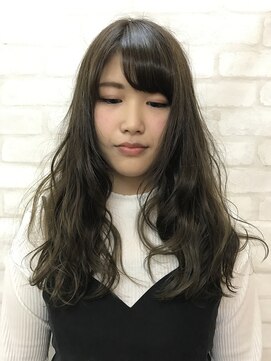 トリプルエイチ(HHH for hair) 20代30代大人かわいいツヤ感アッシュオリーブ☆