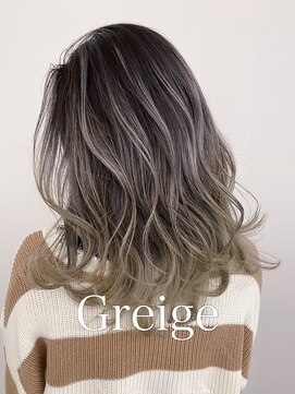 ジゼル(gisele) (小山)greige