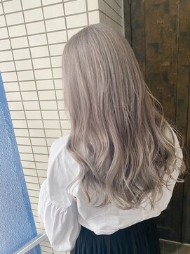 ファンド 千葉(fand) 斜めバング/グレージュカラー/デザインカラー/シルキーベージュ