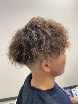 メンズヘアーサロンオーザ メンズパーマ（ツイストパーマ）