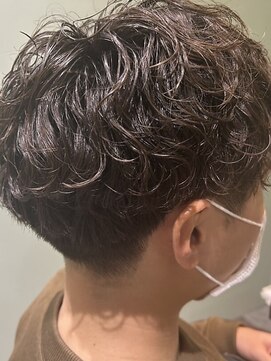 ミューシェレゴ(meauche...lego) 波巻き風パーマ