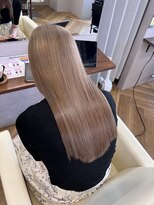 バレ(BALE)&nbsp;ベージュカラー/やわらかベージュ/艶髪/ブリーチ/滋賀/草津