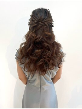 ヘアセット&メイク専門店 カスミ(Kasumi) ハーフアップ