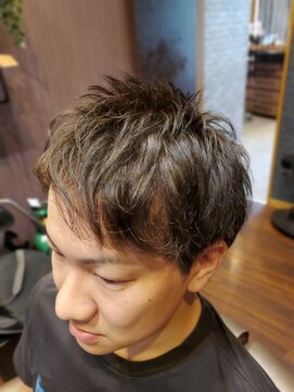 バルビエーレ アーディ(Barbier Adi) メンズショート