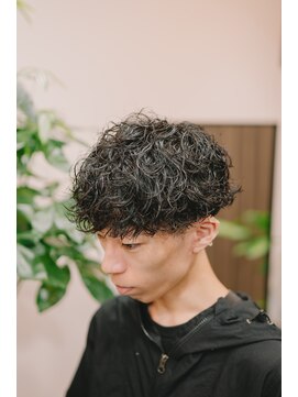 ノーナ(Nona) 【Nona 八戸ノ里】大人のスパイラルマッシュ｜【メンズ/パーマ】
