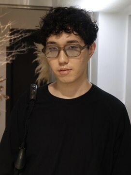 ポピンズ(poppins) メンズパーマ