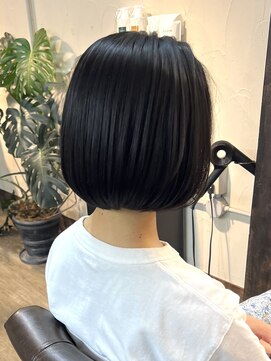 アティック(attic) ショートボブ/ボブ/ショート/ヘアドネーション/レイヤーカット