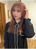 ロング レイヤーカット 顔周り ピンクベージュ 10代20代