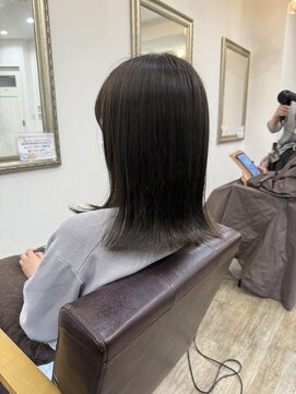 アンジョ(Anjo) グレージュ