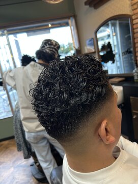ノア 屋富祖店(Noah) 極道パーマ