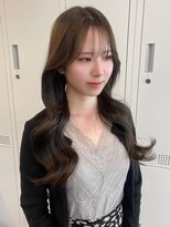 アリュウル 表参道 青山(Allure) グレージュカラー×レイヤーカット◯伊藤