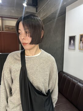 ボブ×顔まわりレイヤー