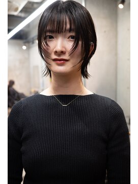 フィーカ(Fiika) ショートウルフ/ウルフ/顔周りレイヤー/顔周りカット【肥後橋】