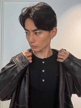 トリッカ シブヤ(TRICCA SHIBUYA) メンズカットパーマフェザーニュアンス毛流れセンターパート渋谷