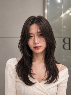 ベル 新宿(Belle) ロングヘア　レイヤーカット　大人ヘア　毛流れヘア　新宿