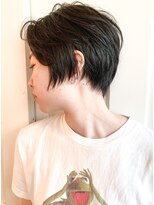 ヘアーワークス ヘルム 渋谷店(HAIR WORKS HELM)&nbsp;[HELM渋谷]大人可愛い耳かけショートボブ