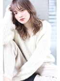 小顔効果no1大人可愛いリバーススマイル