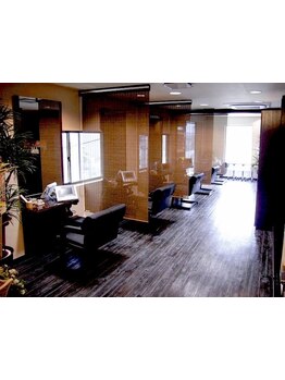 騒がしいのが苦手な方にオススメ◎プライベート空間でゆったりとした時間を過ごせるマンツーマンサロン＊