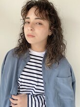 コフィー バイ メルト 吉祥寺(cofy by melt)&nbsp;【三ツ井純】ミディアムハードパーマニュアンスブラウンくせ毛風