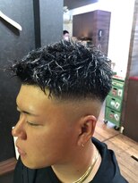 バーバーショップ カズー BARBER SHOP KA-ZOO&nbsp;ツイストパーマ、スキンフェード