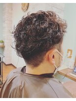 ヘアー バイ ミーズ(hair by Mii’s) ツーブロカーリー