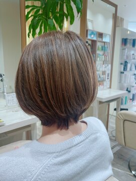 リュドール 春日井店(Rue D'or) リュドール春日井　加藤みかこ　ショートボブ×ハイライトカラー