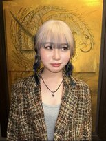 ボリューム(VOLUME) ブリーチ/インナーカラー/ホワイトベージュ/韓国ヘア/原宿/20代