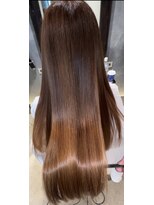 フィエスタ(Fiesta)&nbsp;髪質改善/縮毛矯正/美髪/艶髪/髪質改善トリートメント/三国ヶ丘