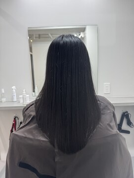 ライア 下北沢(laia) 艶ロング【髪質改善 下北沢 マンツーマン トリートメント】