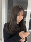 オリーブグレージュ