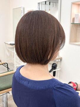 ナビバイケンジ(NaVI by KENJE) 【NaVI/具志堅】スッキリ感満点パツっとボブ