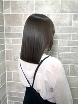 トリエラ 池袋(TRIELA) ぱっつんオリーブグレージュ
