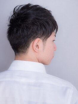 タイコーカン(TAIKOKAN Men's Hair Salon)の写真/【カット¥4460】第一印象から差をつけるなら【TAIKOKAN】1ミリ単位までこだわり抜く繊細な技術をお届け