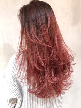 アルバム 新宿(ALBUM SHINJUKU) レイヤーチェリーレッド_耳かけウェーブパーマ_ba289803