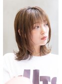 kate大宮　アールグレイベージュ×外ハネミディ