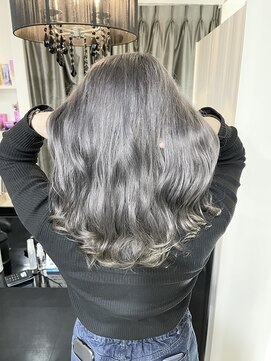 グレイス(Grace) 王道グレージュヘア