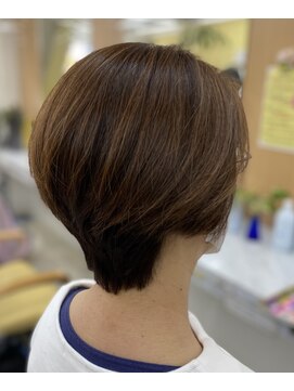 スリム(SLIM) ショートボブ