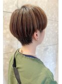 20代30代丸みショートベージュハイライト小顔美肌ストレート