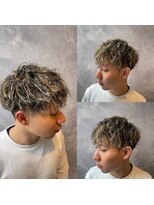 メグロバーバーショップロッポンギ 目黒六(MEGURO BARBER SHOP 6PPONGI)&nbsp;ハイライトマッシュ