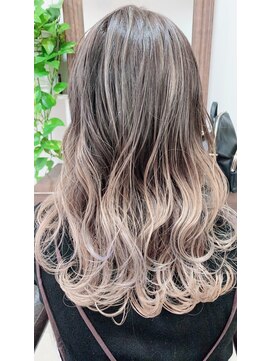 アンドロール(&ROLL) バレイヤージュ